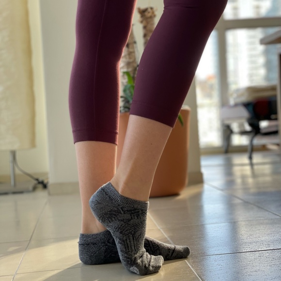 Lululemon Align High-Rise Crop Leggings- Size 4 - Picture 4 of 8